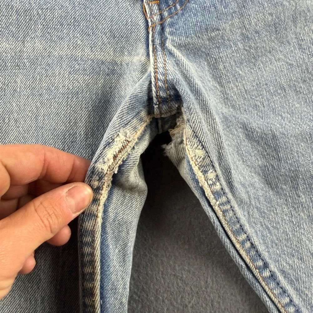 Vintage Levis Jeans Mens 32x25 Blue Orange Tab 70s 80s YKK Zipper Raw Hem Thrash
